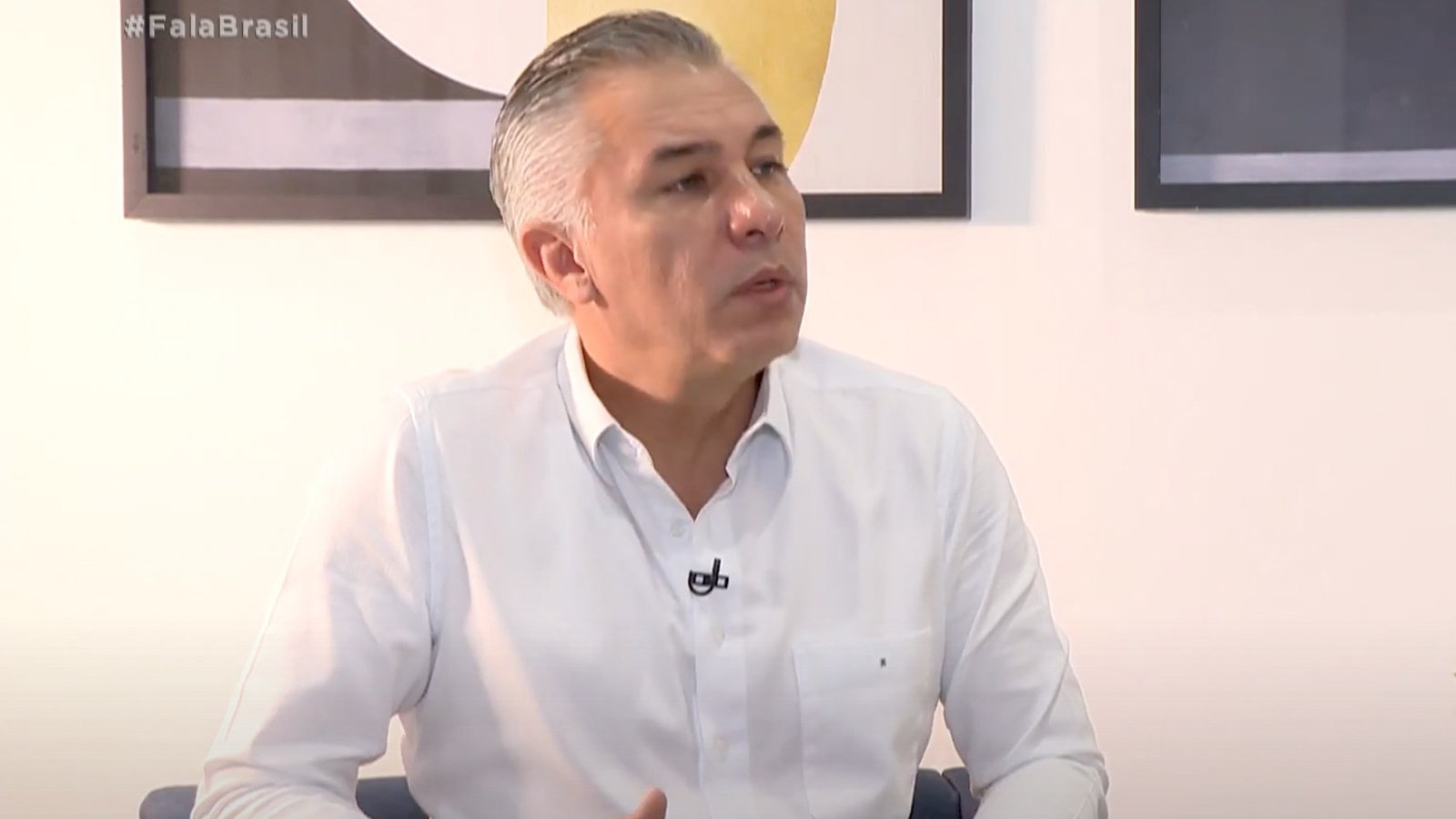 Pesquisa revela que 30% dos brasileiros admitem que tomam remédio por conta própria